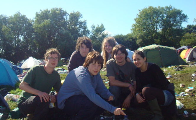 rob and friends at reading festival 2010